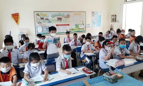 UBND TP.HCM ra thông báo khẩn về tổ chức dạy học trực tiếp từ ngày 12/4