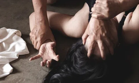 Người phát tán clip vụ nữ sinh lớp 9 bị cưỡng hiếp ở Sơn La đối mặt mức án nào?