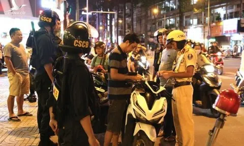 Công an TP.HCM khuyến cáo người dân cách đối phó khi gặp cướp trên phố