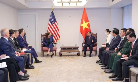 USAID đặt trọng tâm hỗ trợ Việt Nam tẩy độc dioxin, rà phá bom mìn