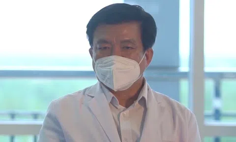 Bắt giam Giám đốc Bệnh viện Đa khoa tỉnh Vĩnh Long và thuộc cấp