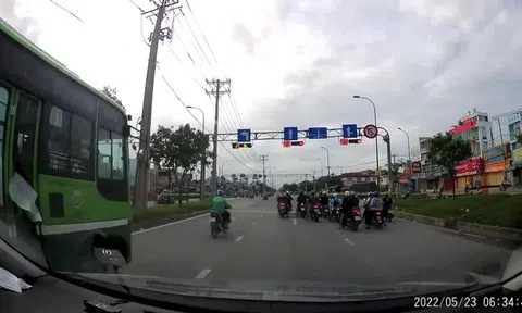 Vụ xe buýt "lao như tên bắn", vượt đèn đỏ ở TP.HCM: CSGT nói gì?