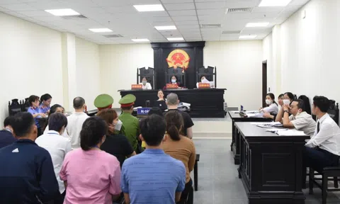 Nhóm đối tượng buôn bán trẻ em sang Trung Quốc lĩnh án 52 năm tù