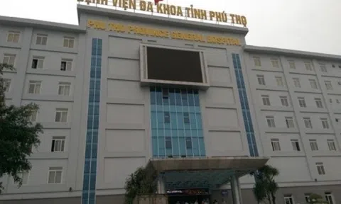 Bắt PGĐ Trung tâm xét nghiệm ở Phú Thọ nhận tiền của Việt Á qua tài khoản bố vợ