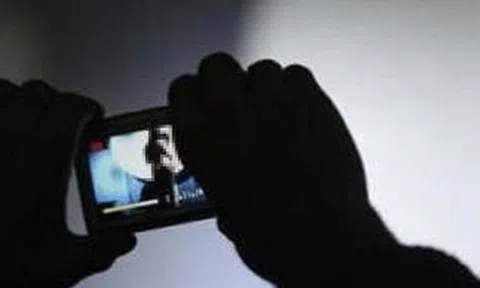 Xác minh clip "nhạy cảm" nghi liên quan đến một phó hiệu trưởng ở Đắk Lắk