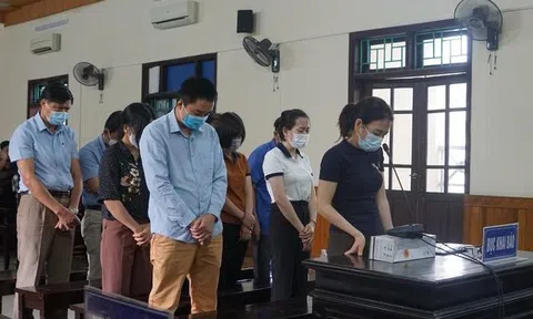 Vụ "nâng khống" giá thiết bị ở Hà Tĩnh: Loạt giám đốc bệnh viện lĩnh án tù