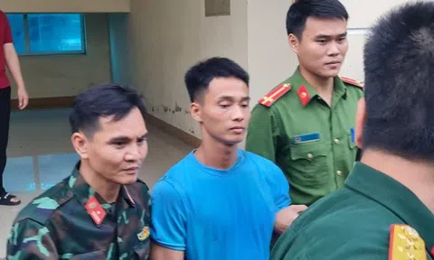 Khen thưởng những người tham gia vây bắt phạm nhân Triệu Quân Sự