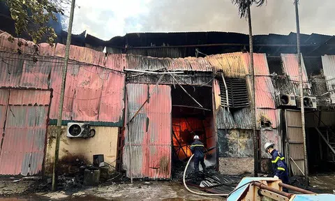 Bác thông tin cháy chùa Bồ Đề ở quận Long Biên