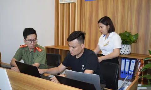 Trùm đường dây đánh bạc sàn SFX Capital qua mặt cơ quan chức năng như thế nào?