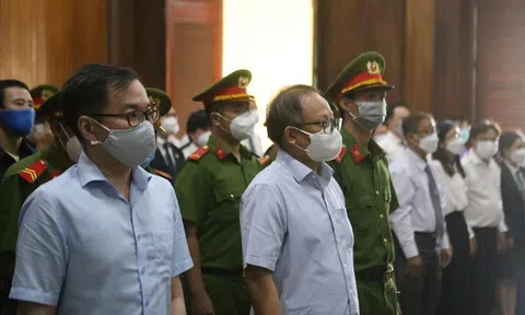 Cựu phó Bí thư Thường trực Thành ủy TP.HCM Tất Thành Cang tiếp tục hầu tòa