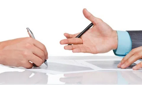 Hợp đồng lao động phải có những nội dung chủ yếu nào?