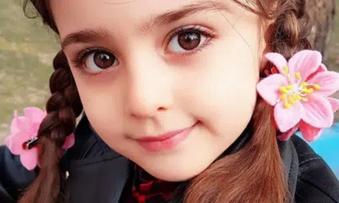 Cuộc sống hiện tại của thiên thần nhí đẹp tựa Địch Lệ Nhiệt Ba