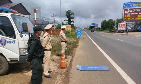 CSGT Đắk Nông quyết liệt xử lý tải trọng, cơi nới, cải tạo phương tiện