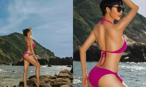 Siêu mẫu Xuân Lan diện bikini khoe thân hình nóng bỏng ở tuổi 44