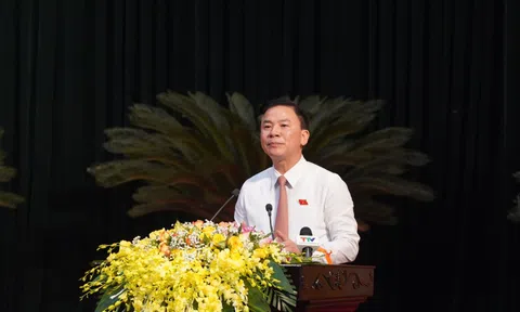 Thanh Hóa: 206 nhân viên y tế nghỉ việc vì áp lực lớn, thu nhập thấp