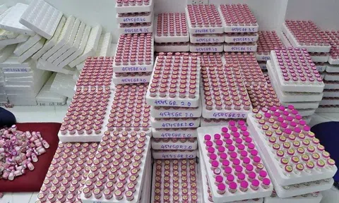 Phù phép kính áp tròng Trung Quốc thành hàng nhãn hiệu Hàn Quốc