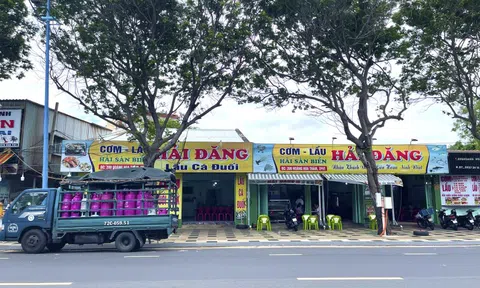 Hàng trăm du khách bị lừa tiền ở "villa ma", ngã ngửa khi đến nơi là quán lẩu