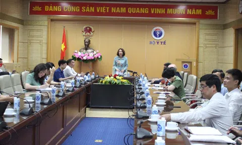 Việt Nam xuất hiện biến thể phụ BA.2.12.1 của Omicron