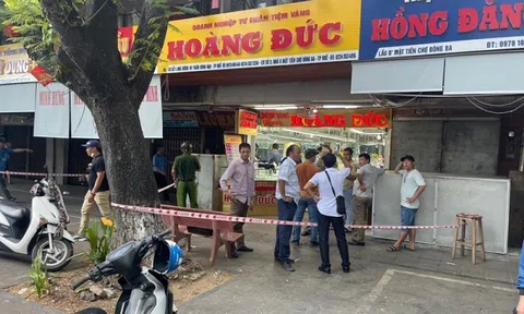Công an thông tin ban đầu vụ nổ súng AK cướp tiệm vàng ở chợ Đông Ba