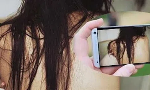 Đại gia bị "hot girl" dùng ảnh nóng tống tiền hơn 13 tỷ đồng