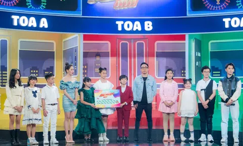 Nguyễn Hồng Thuận mừng rỡ vì lần đầu giành chiến thắng khi chơi gameshow