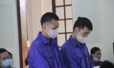 Mánh khoé lừa xin việc của cựu bác sỹ trung tâm tiêm chủng vắc-xin