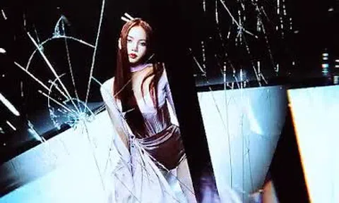 Jennie (BLACKPINK) gây tranh cãi vì trang phục trong sản phẩm mới Pink Venom