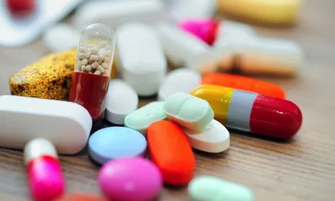 Phát hiện hơn 3.000 hộp thuốc điều trị ung thư chứa hoạt chất độc được nhập về Việt Nam