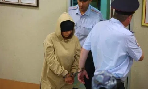 Bà mẹ mất nhân tính rao bán con trai 7 tuổi gần 5.000 USD trên web nội tạng