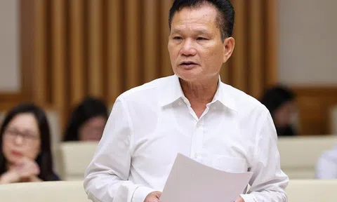 Tiền lương phải dựa vào quy luật thị trường