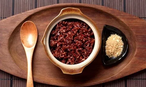5 nhóm người không nên ăn gạo lứt