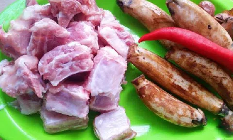 Cách làm sườn non kho củ sen đậm đà đổi vị bữa cơm gia đình