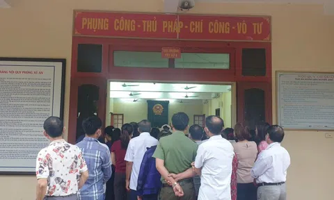 Kết đắng của Chủ tịch xã “ăn chặn” tiền hỗ trợ sản xuất sau lụt bão