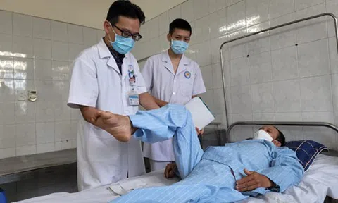 Tin tức đời sống ngày 26/8: Chấn thương gãy cột sống thắt lưng nặng sau cú ngã từ độ cao 6m