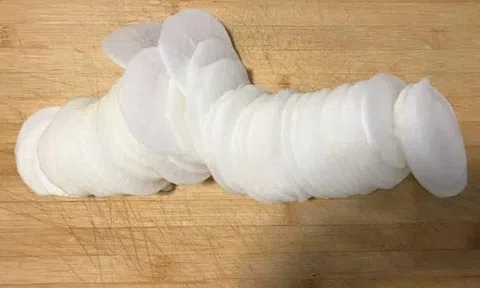 Món ngon cuối tuần: Cách làm củ cải ngâm chua ngọt cực đẹp mà siêu dễ