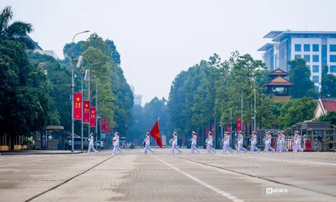 Trang nghiêm lễ thượng cờ 2/9 trên quảng trường Ba Đình