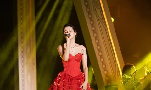 Phản ứng gay gắt của khán giả sau sự trở lại của Hiền Hồ