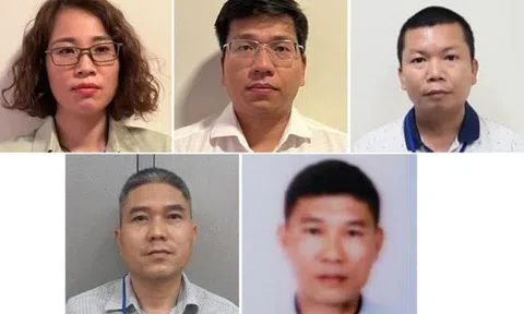 Bắt Giám đốc Trung tâm Tư vấn và Dịch vụ Tài chính công tỉnh Hà Tĩnh