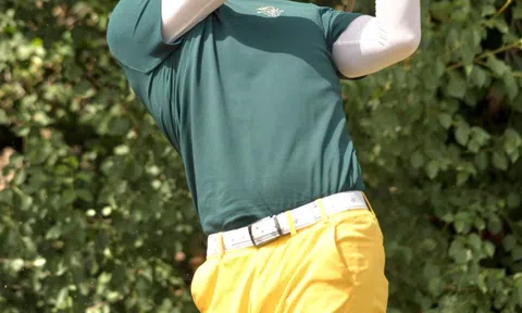 Hồng Đăng chăm chỉ "sống ảo" sau khi trở về từ Tây Ban Nha