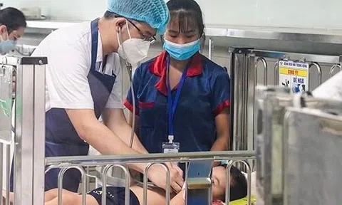 Số ca nhiễm Adenovirus tăng đột biến, cha mẹ cần lưu ý gì?