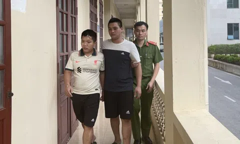 Thanh Hóa: Khởi tố 2 đối tượng chặn xe chém người