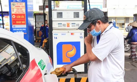 Dầu thế giới liên tục lao dốc, giá xăng dầu trong nước có thể giảm mạnh