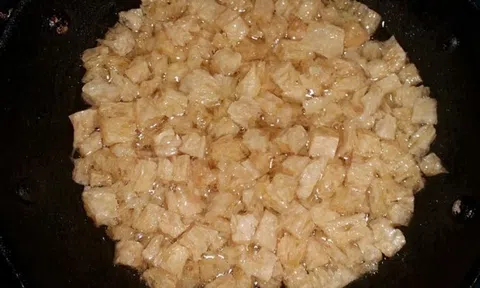 Món ngon cuối tuần: Cách làm kho quẹt chay đơn giản mà cực ngon