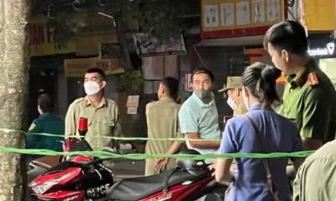 Tạm giữ nam thanh niên đập tủ tiệm vàng rồi lấy tài sản ném ra đường
