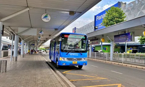Xe buýt sân bay Tân Sơn Nhất: Vì sao vẫn ế khách?