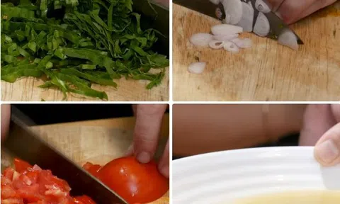 Cách làm món canh sườn nấu sấu chua dịu mát đổi gió cho bữa cơm gia đình