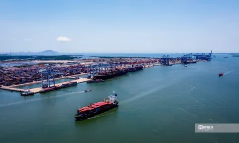 Bộ Tài chính giảm hàng loạt phí, lệ phí hỗ trợ doanh nghiệp vận tải