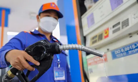 Giá xăng có thể giảm về hơn 20.000 đồng/lít trong phiên điều hành ngày mai