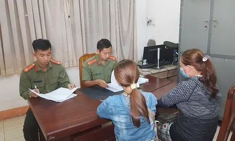 Giải cứu 2 mẹ con bị lừa sang Campuchia làm "việc nhẹ lương cao"