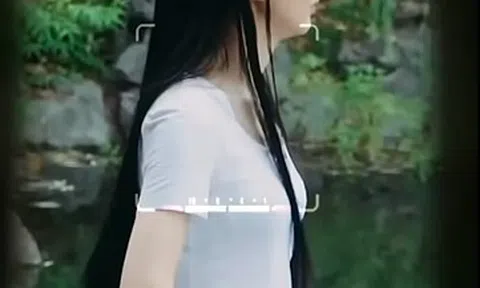 Tin tức sao Hoa ngữ mới nhất ngày 3/10: Triệu Lệ Dĩnh xinh đẹp trong ảnh hậu trường Dữ Phượng Hành